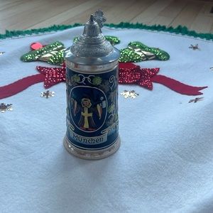 Vintage MARZI AND REMY Monk German Beer Stein No 5137 Munchen 1/4L hand painted.